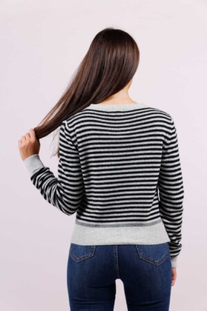 MAGLIA a righe con girocollo a costine e orli a contrasto