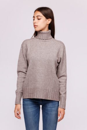 MAGLIA dolcevita con bordi alti a coste