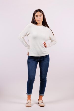 MAGLIA girocollo con bordi sottili a coste