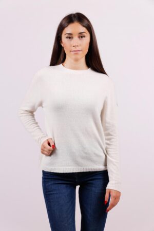 MAGLIA girocollo con bordi sottili a coste