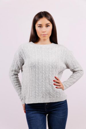 MAGLIA girocollo con orli a costine e intrecci in rilievo
