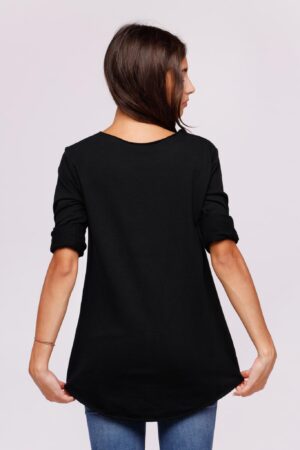 MAGLIA girocollo con manica a tre quarti e fondo arrotondato