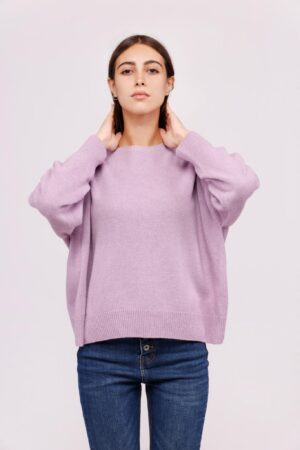 MAGLIA con collo a barchetta monocolore e orli a costine