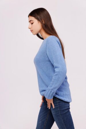 MAGLIA con collo a barchetta monocolore con bordi alti a coste
