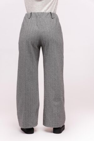 PANTALONE a palazzo senza bottoni con tasche