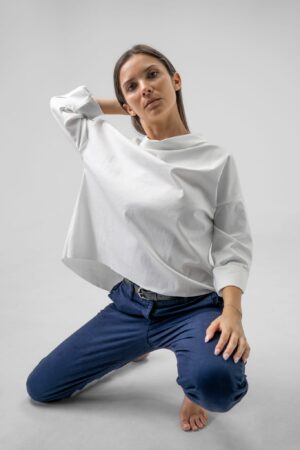 BLUSA manica a tre quarti collo a barchetta taglio irregolare ONEWORLD HYBRID