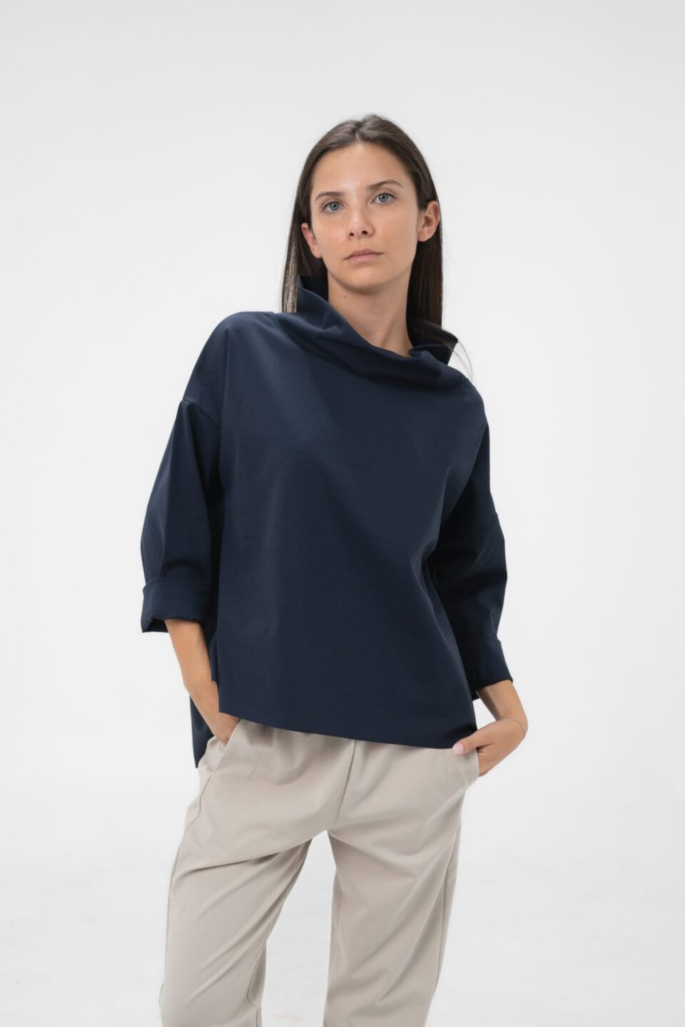 BLUSA manica a tre quarti con girocollo e spacchetti laterali sul bordo ONEWORLD HYBRID