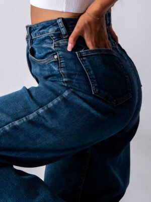 JEANS classico con frange al fondo chiusura a bottone