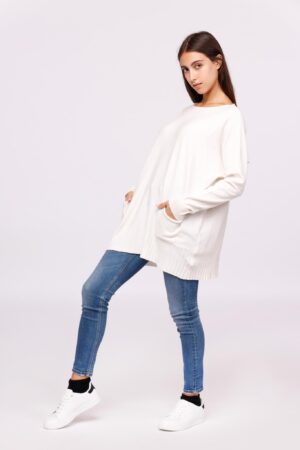ABITO IN MAGLIA girocollo con tasche laterali e bordi a coste