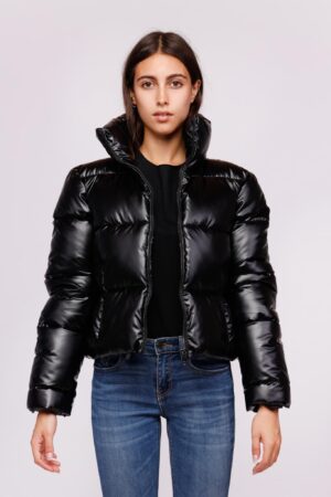 CAPPOTTO corto lucido con cerniera