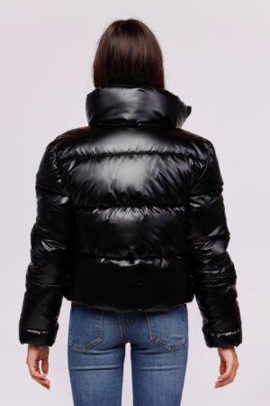 CAPPOTTO corto lucido con cerniera