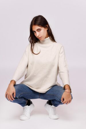 MAGLIA dolcevita con ricamo e bordi risvoltati ONEWORLD HYBRID