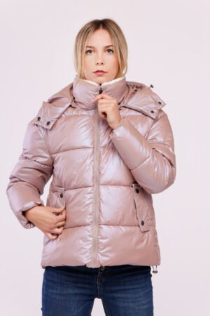 CAPPOTTO piumino corto con fodera imbottita