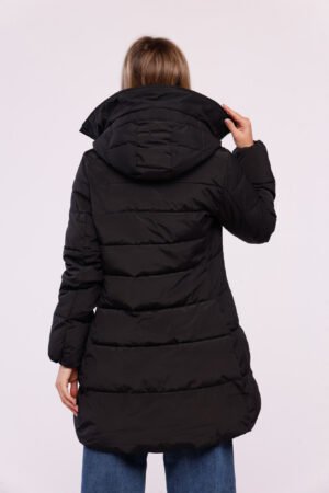 CAPPOTTO piumino lungo con cordino sul cappuccio