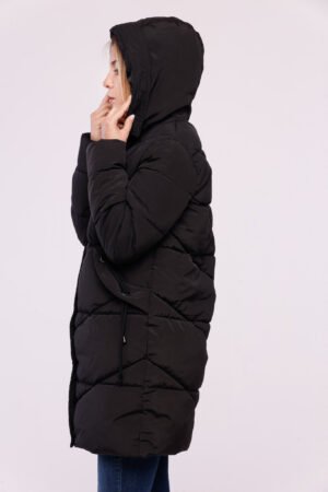 CAPPOTTO piumino lungo con corde sulle tasche