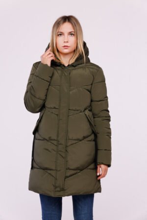 CAPPOTTO piumino lungo con corde sulle tasche