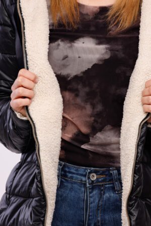 CAPPOTTO piumino lungo con nastro di chiusura sul cappuccio