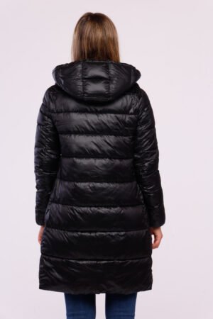 CAPPOTTO piumino lungo trapuntato con elastico con gancio di chiusura sul cappuccio