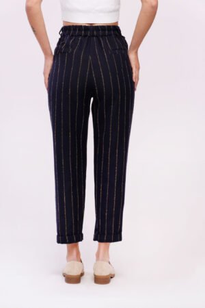 PANTALONE gessato con risvolti alle caviglie e elastico in vita
