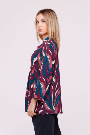 BLUSA fantasia astratta multicolor con scollo alla coreana aperto sul davanti