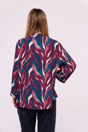 BLUSA fantasia astratta multicolor con scollo alla coreana aperto sul davanti