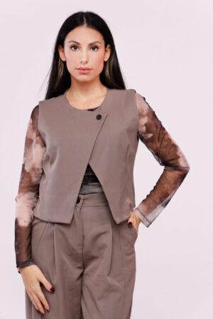 GILET elegante con chiusura diagonale a un bottone