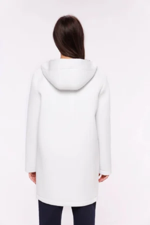 CAPPOTTO in tessuto piquet con tasche a filetto verticali e cuciture esterne