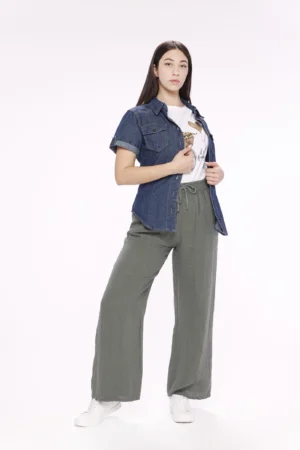 CAMICIA denim a manica corta risvoltata con taschini sul davanti di tendenza ONEWORLD HYBRID