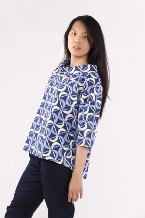 BLUSA Elegante fantasia catene con scollo a barchetta e manica a tre quarti