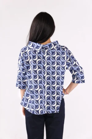 BLUSA Elegante fantasia catene con scollo a barchetta e manica a tre quarti