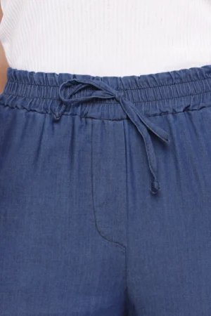 PANTALONE a gamba larga con elastco di chiusura e taschini laterali