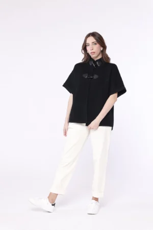 CARDIGAN tipo poncho con maniche e bottoni alamari di chiusura ONEWORLD HYBRID