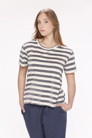 MAGLIA girocollo a  manica corta e righe dii tendenza