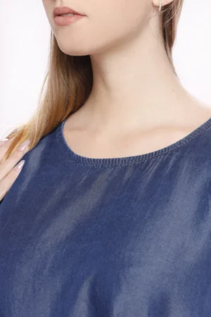 MAGLIA lunga con scollo a giro e manica corta a pipistrello