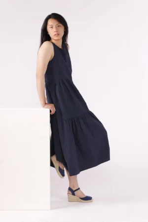 ABITO denim smanicato cucito a strati