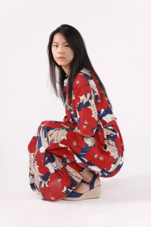 ABITO fantasia di fiori rossi con scollo a V e manica a kimono ONEWORLD HYBRID