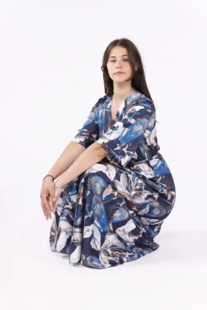 ABITO lungo con scollo a V e maniche a kimono ONEWORLD HYBRID