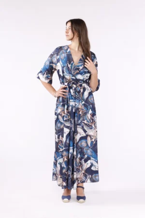 ABITO lungo con scollo a V e maniche a kimono