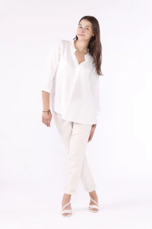 BLUSA a manica lunga con colletto alla coreana aperto a V e cuciture esterne agli orli ONEWORLD HYBRID