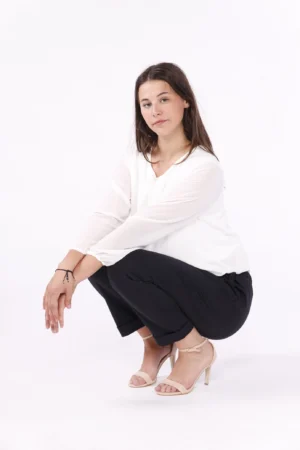BLUSA girocollo con graziosa piega sul davanti e maniche a sbuffo ONEWORLD HYBRID