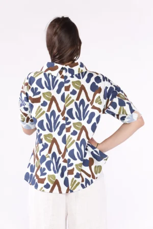 BLUSA Comfort con scollo a barca risvoltato e manica a tre quarti
