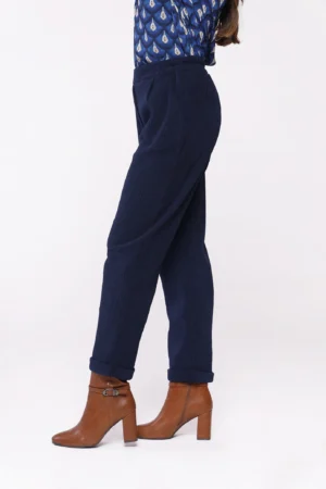 PANTALONE comodo a costine con risvolti alle caviglie