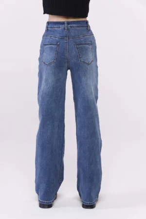 JEANS in denim wide leg con comode tasche laterali