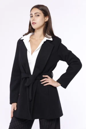GIACCA Trench con nastro largo alla cintura e collo reverse