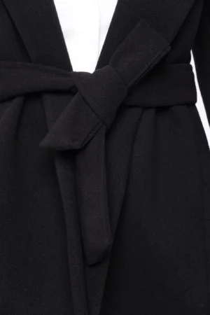GIACCA Trench con nastro largo alla cintura e collo reverse