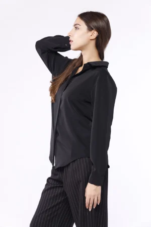 CAMICIA monocolore a manica lunga con bottoncini interni e collettto alla francese