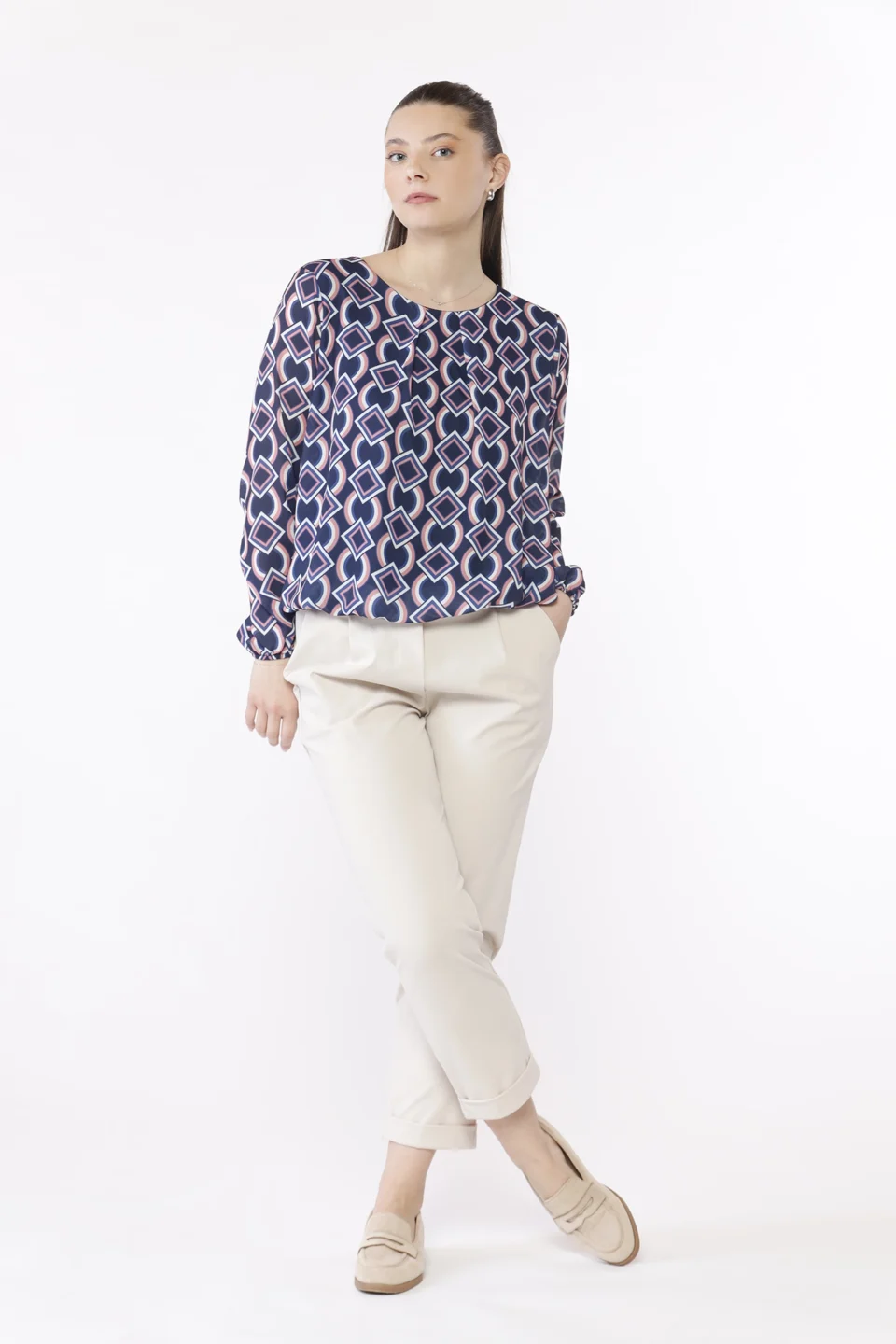 BLUSA fantasia geometrica con orli a sbuffo e scollo a giro ONEWORLD HYBRID