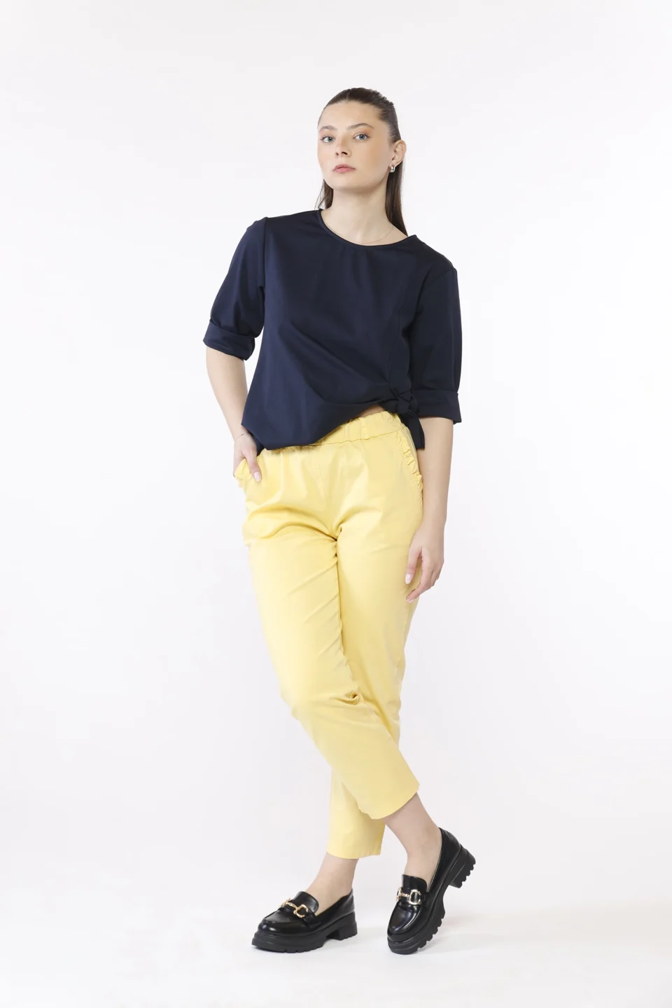 PANTALONE classico con eleganti taschine arricciate e comodo elastico di chiusura ONEWORLD HYBRID