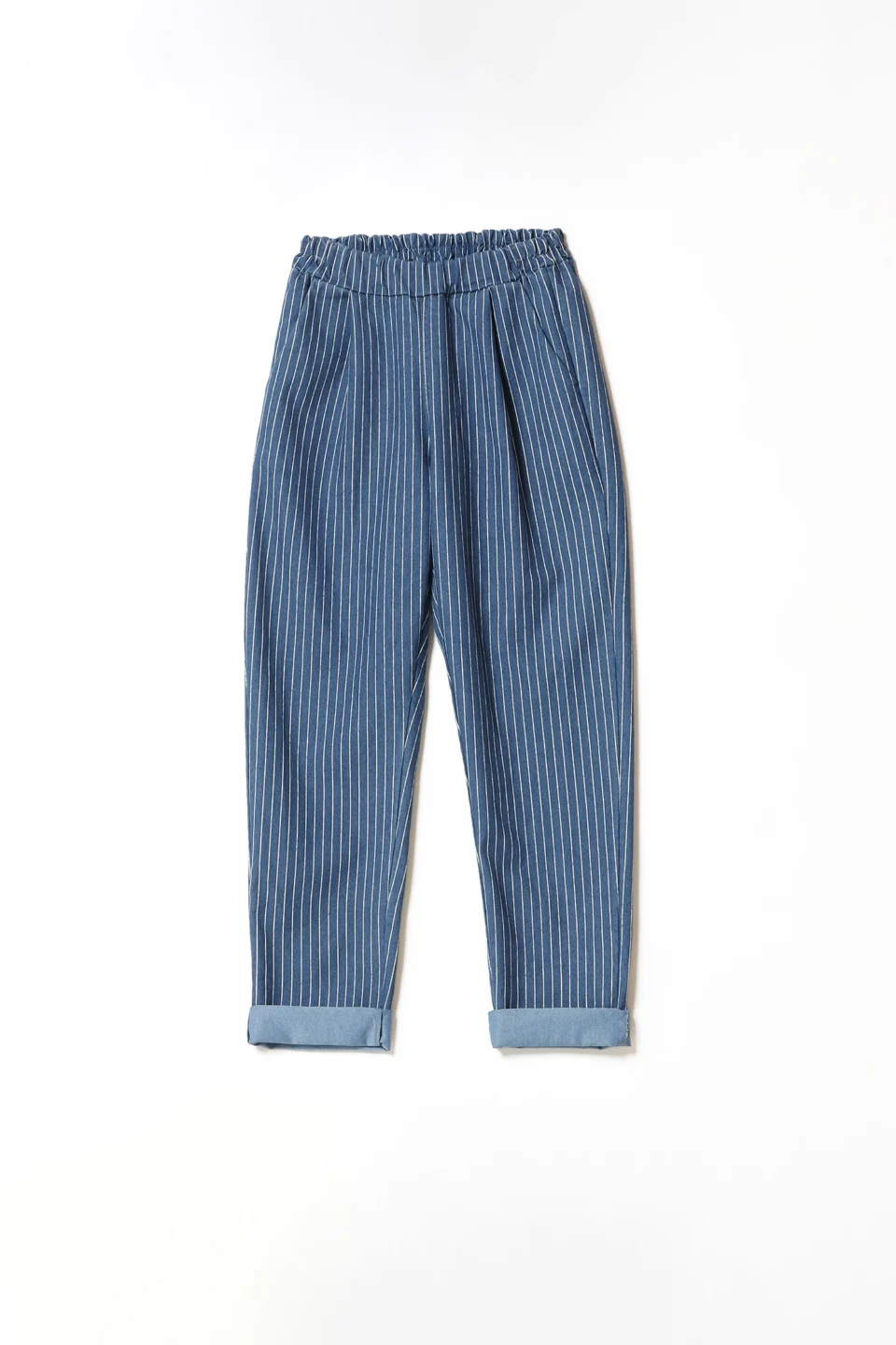PANTALONE rigato con risvolti alle caviglie e comoda chiusura a elastico