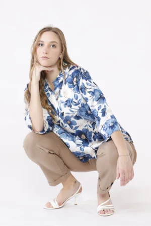 BLUSA stampa fantasia di fiori ampia e con colletto alla coreana aperto a V